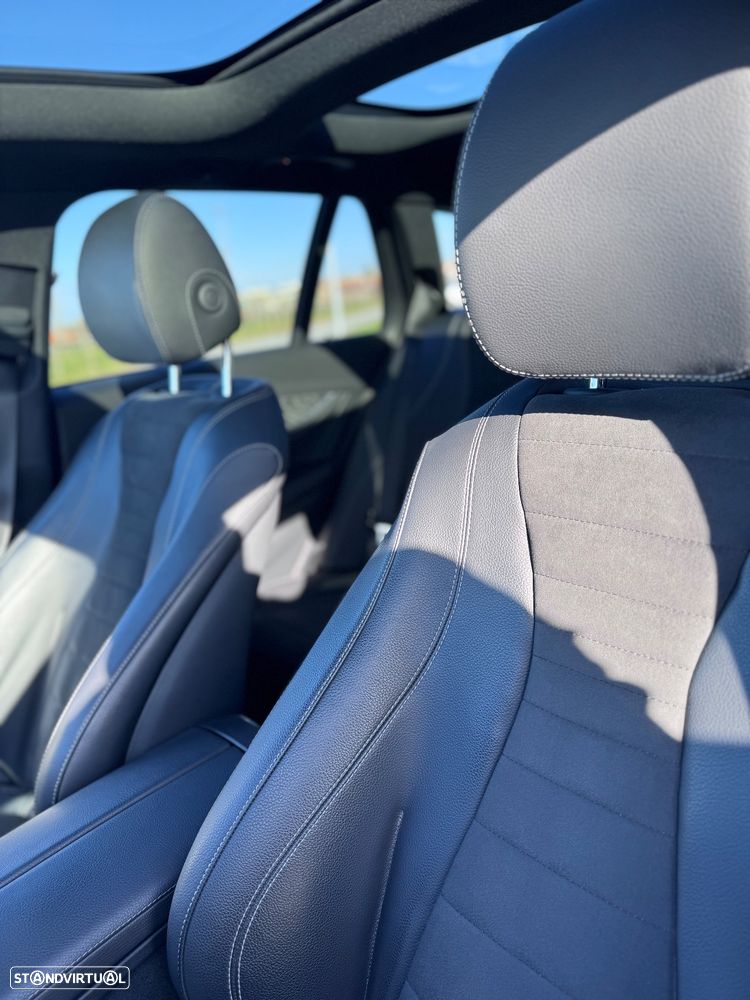 Mercedes-Benz E 300 de AMG Line - 13