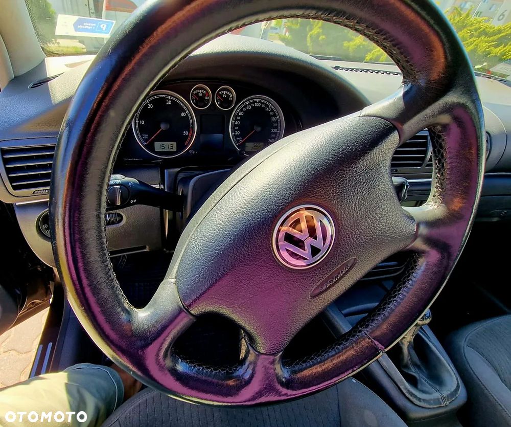 Volkswagen Passat 1.9 TDI - 15