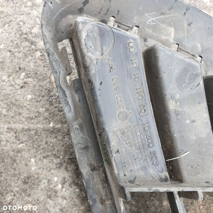 VW GOLF VII 7 KRATKA ATRAPA ZDERZAKA PRZOD 5G0853677  13R - 2