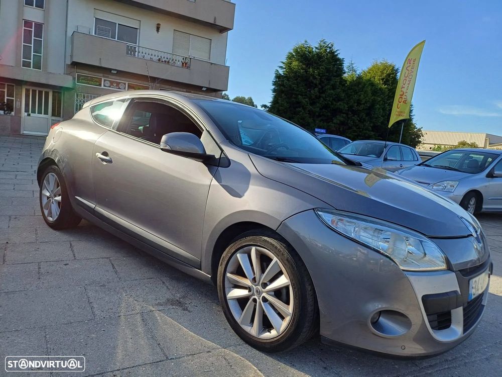 Renault Mégane Coupe 1.5 dCi Dynamique - 2