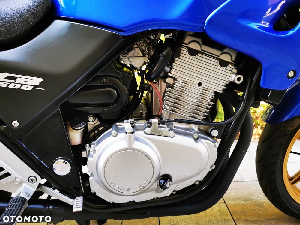Honda CB - 23