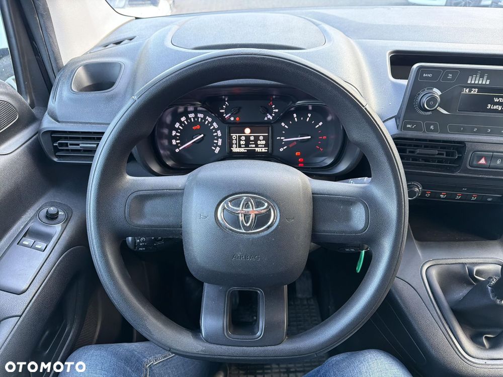 Toyota Proace City Verso 1.5 D-4D Combi - 13