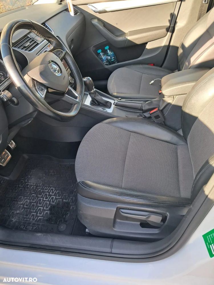 Skoda Octavia Combi Diesel 1.6 TDI DSG Ambition - 14