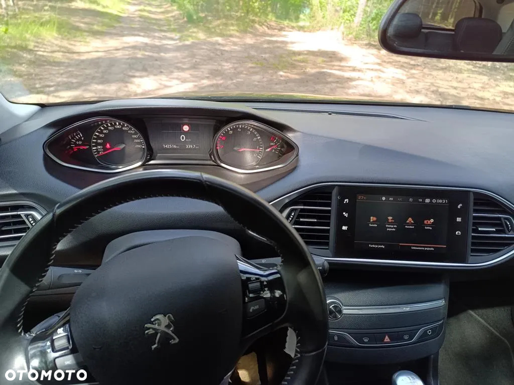 Peugeot 308 1.2 PureTech Business Line S&S - 8