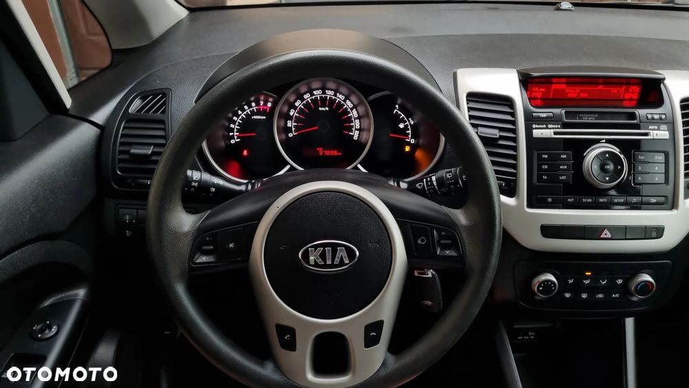 Kia Venga 1.4 CVVT Dream-Team Edition - 13