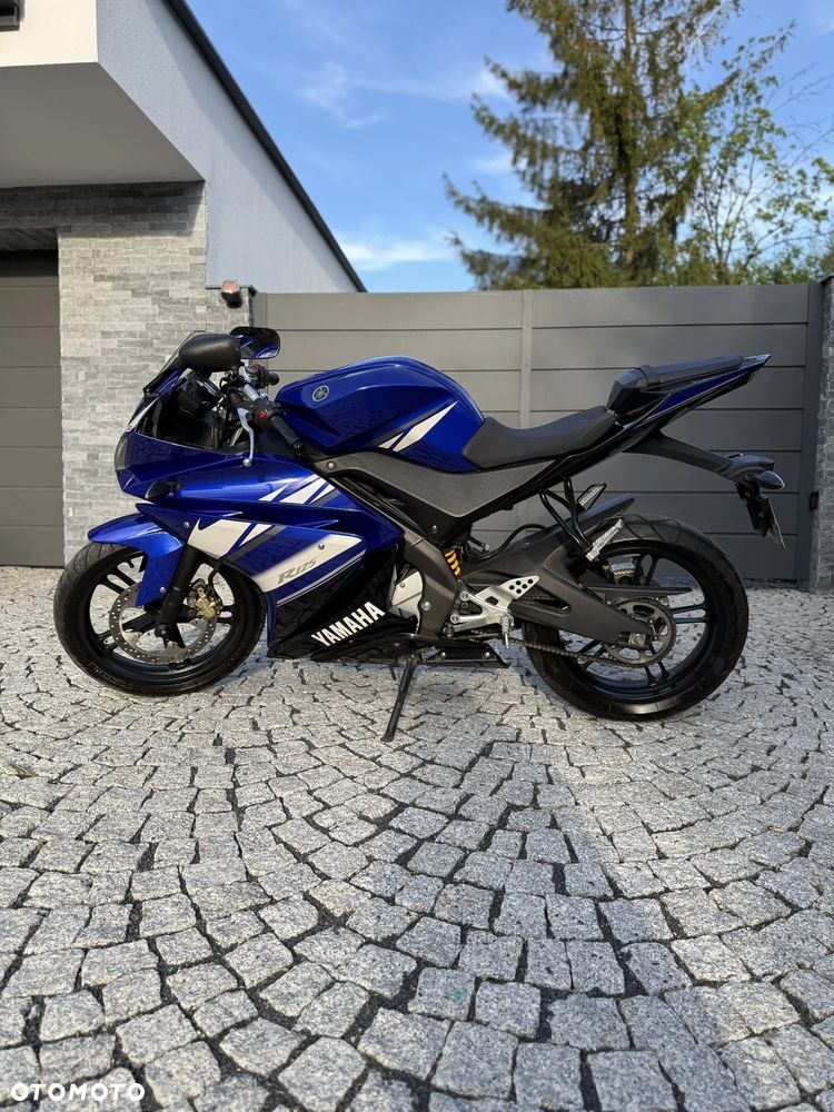 Yamaha YZF - 3