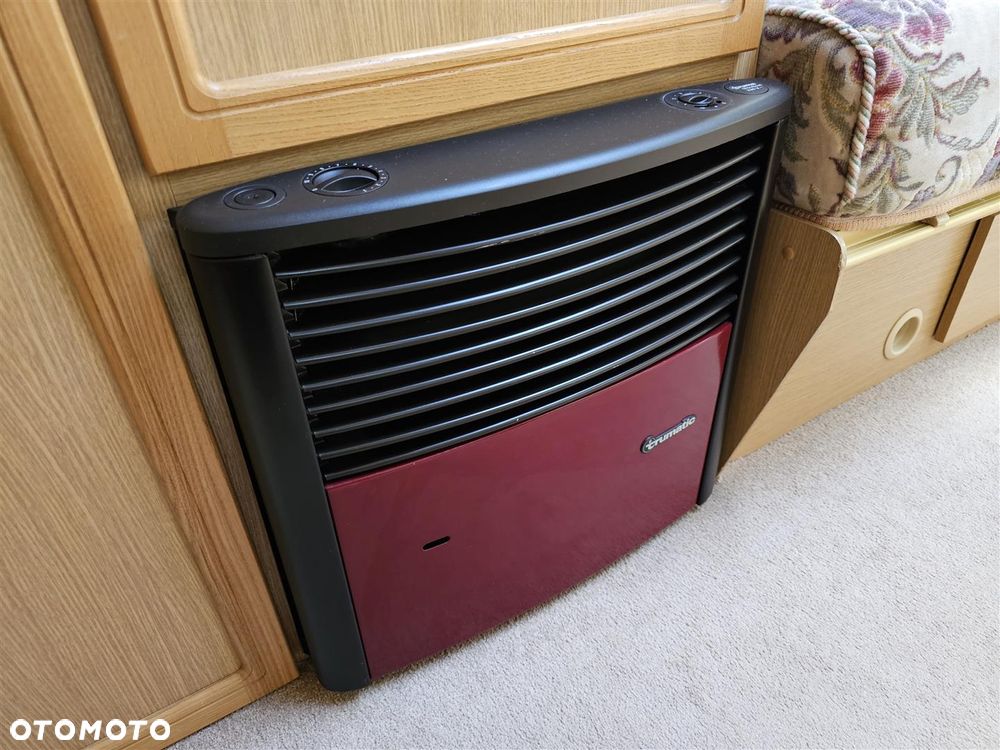 Inny Bardzo zadbana, czysta, dmc 1040 kg - 29