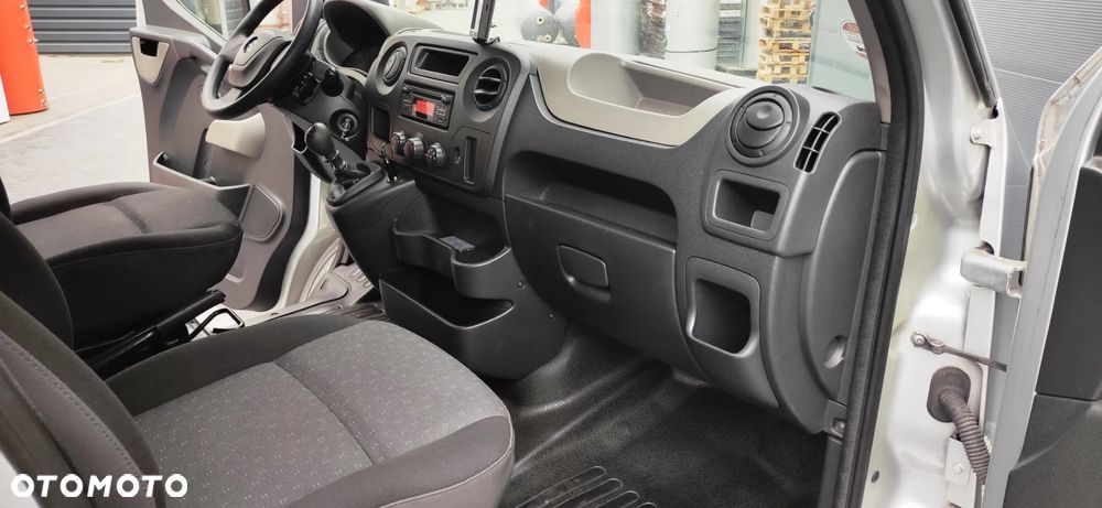 Opel Movano - 17