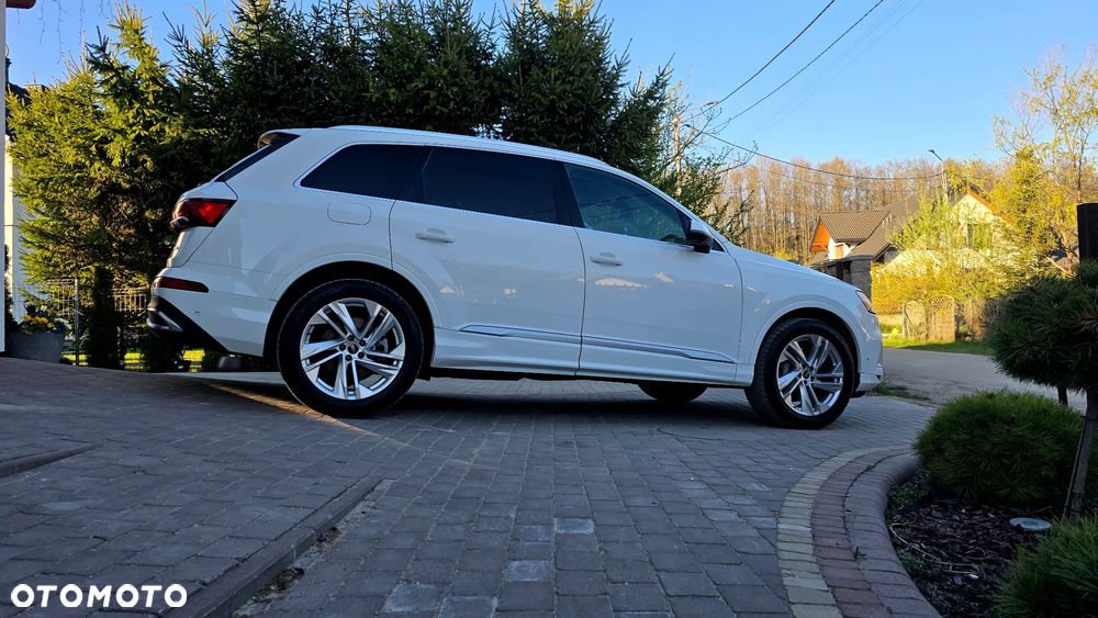 Audi Q7 55 TFSI mHEV Quattro Tiptr - 4