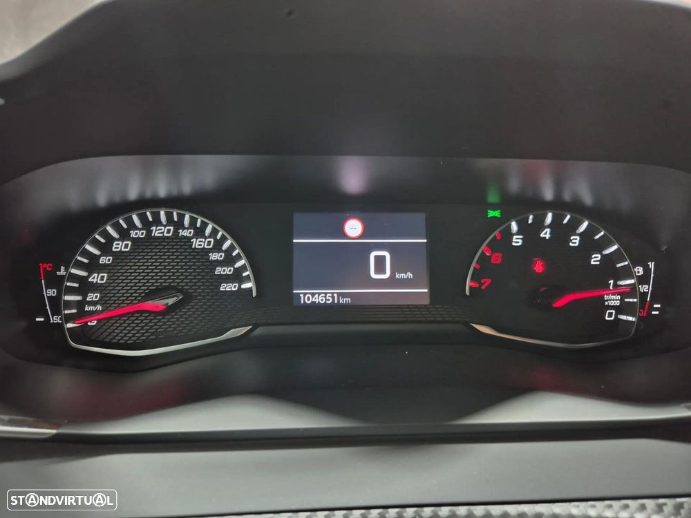 Peugeot 2008 1.5 BlueHDi Active - 18