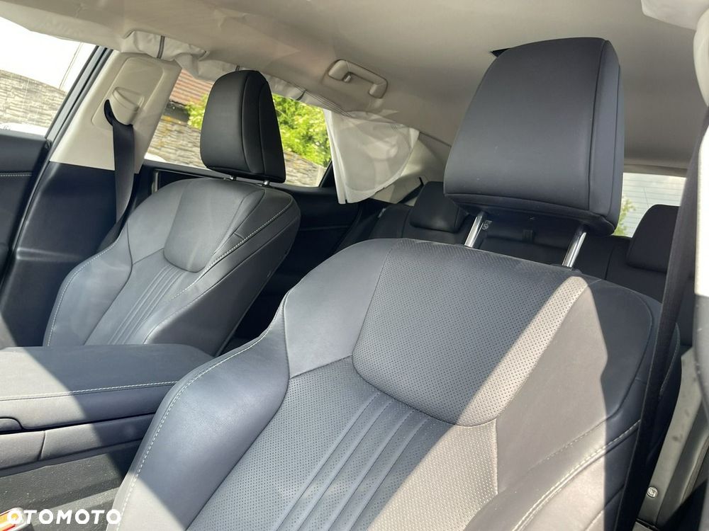 Lexus NX 450h+ E-FOUR Business - 15