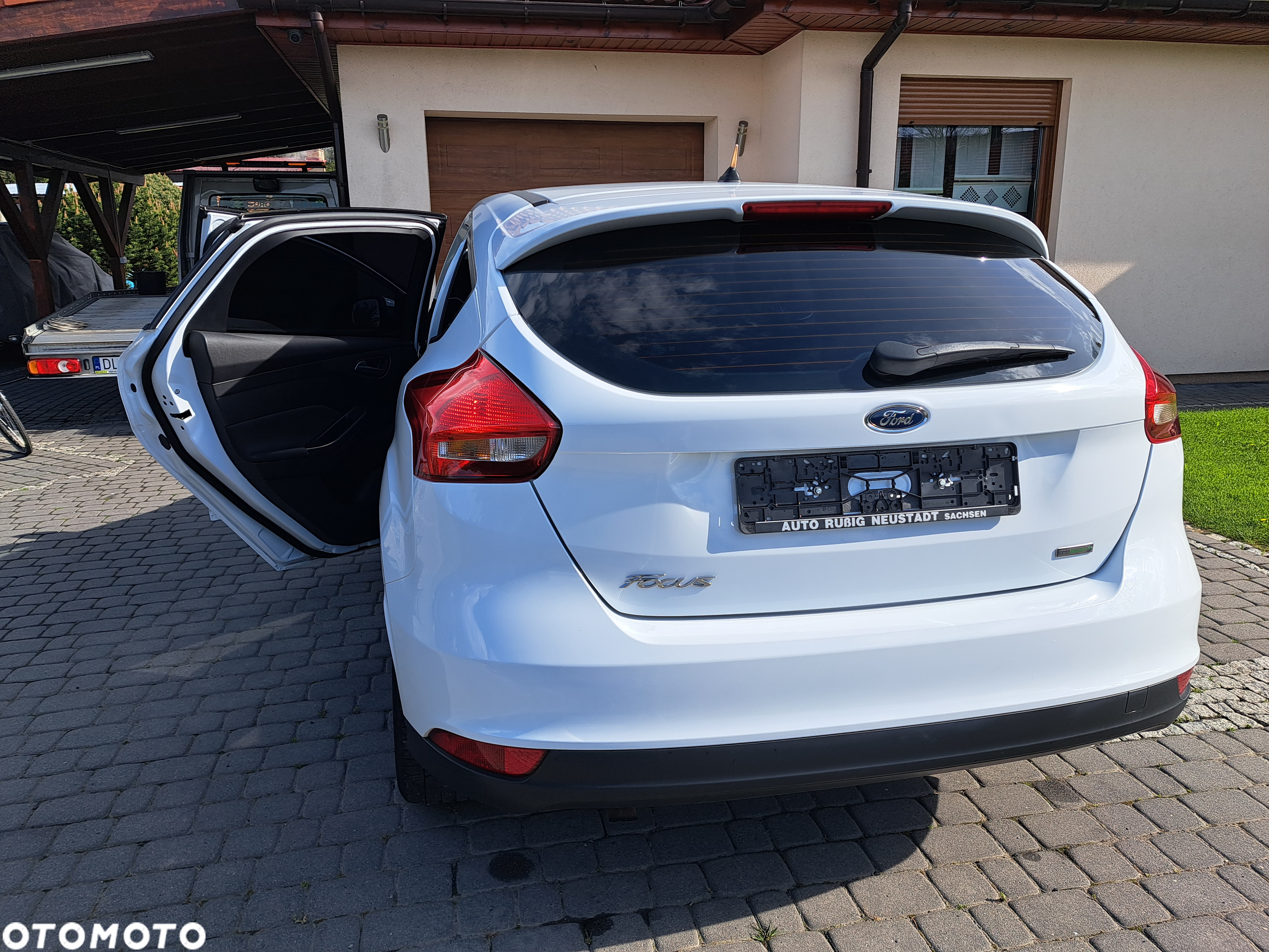Ford Focus 1.0 EcoBoost Trend - 25