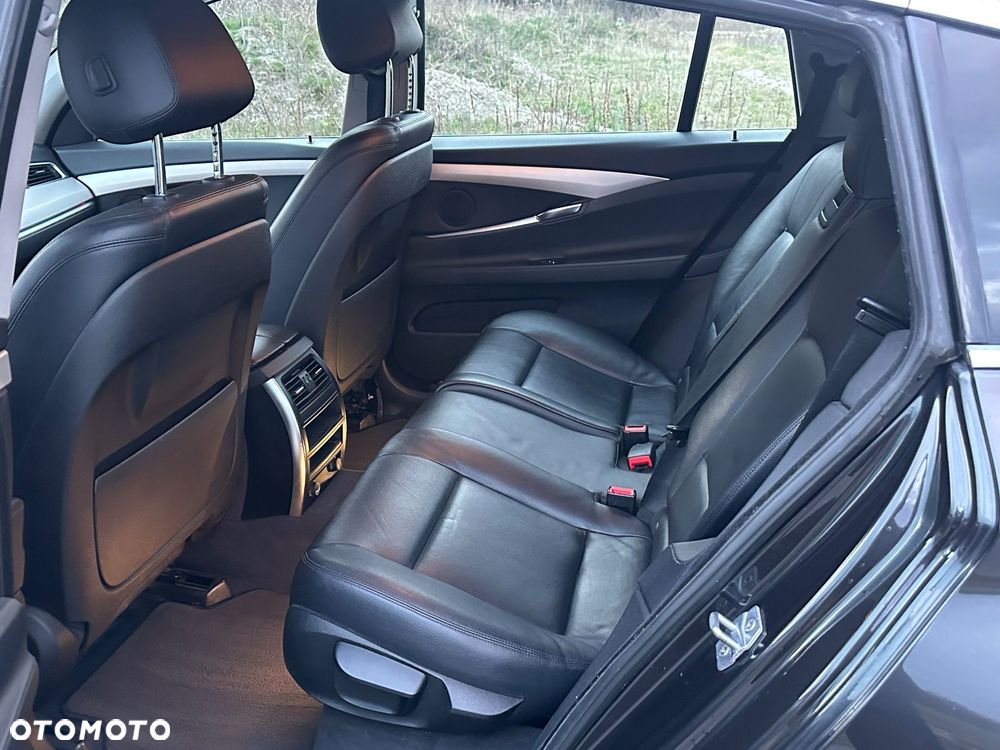 BMW 5GT 520d - 14