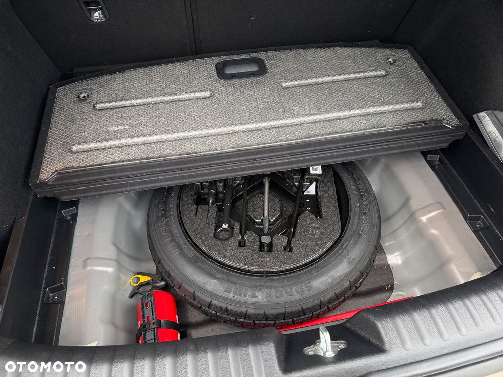 Kia XCeed 1.5 T-GDI M - 34