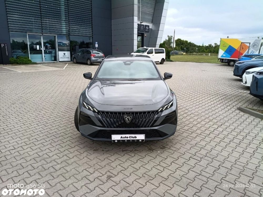 Peugeot 408 - 4