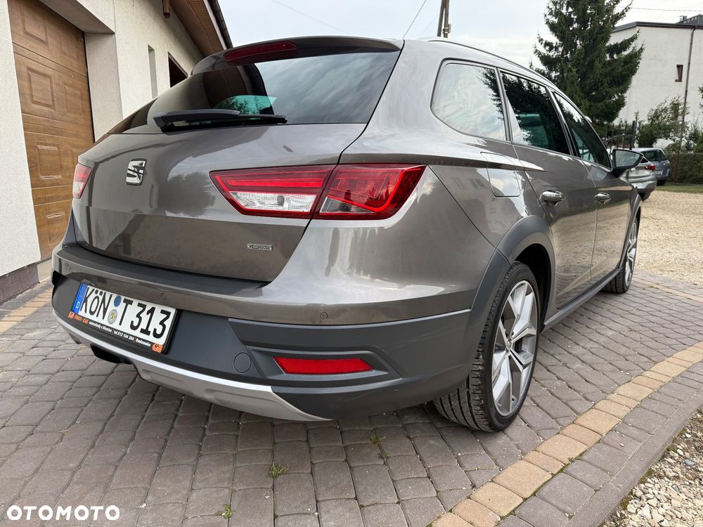 Seat Leon 2.0 TDI FR S&S 4Drive - 33