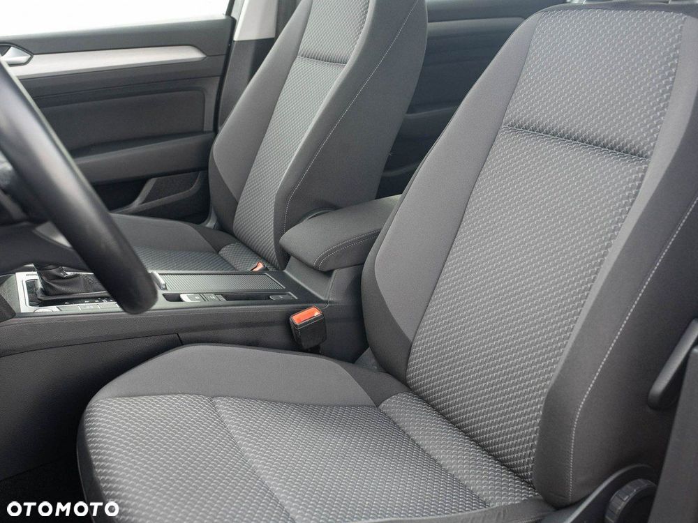 Volkswagen Passat 1.5 TSI EVO Essence DSG - 15
