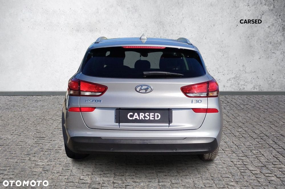 Hyundai i30 1.5 DPI Modern - 4
