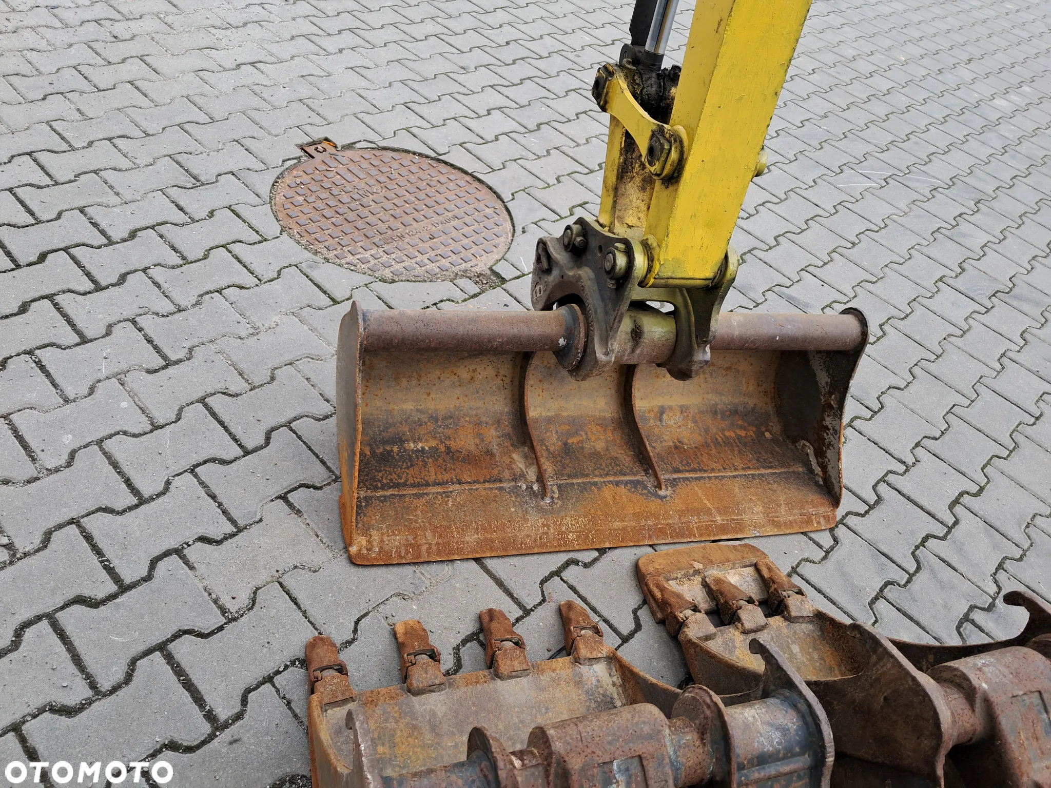 Yanmar SV 22 minikoparka waga 2275kg 2.3T *3 łyżki * 2021r * 1150 mtg * szybkozłącze * silnik Yanmar dwie prędk jazdy - 10
