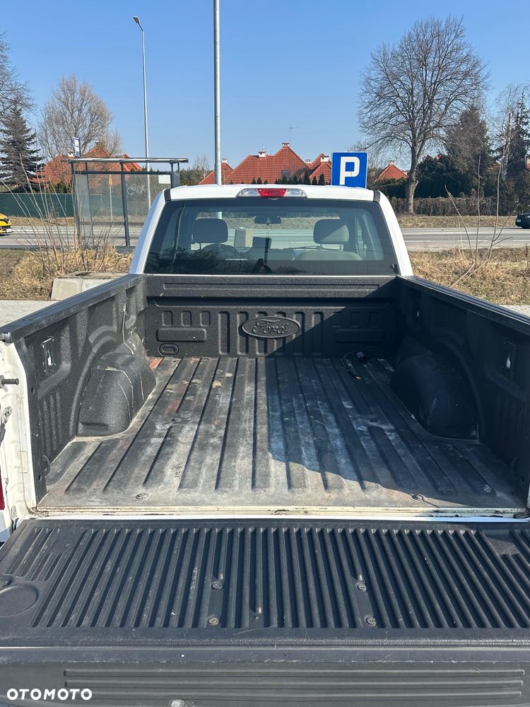 Ford F150 - 15