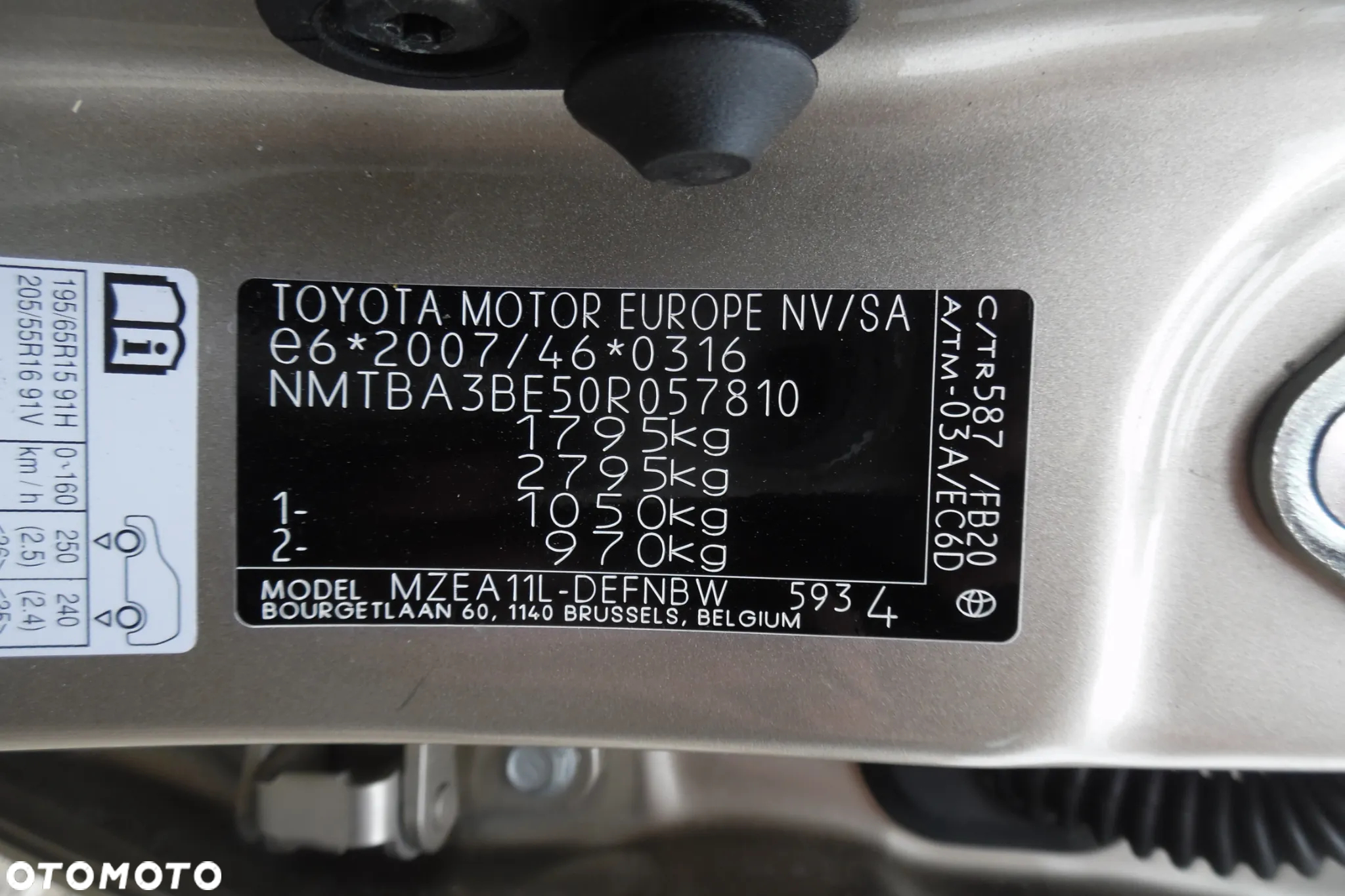 Toyota Corolla 1.5 Comfort - 25