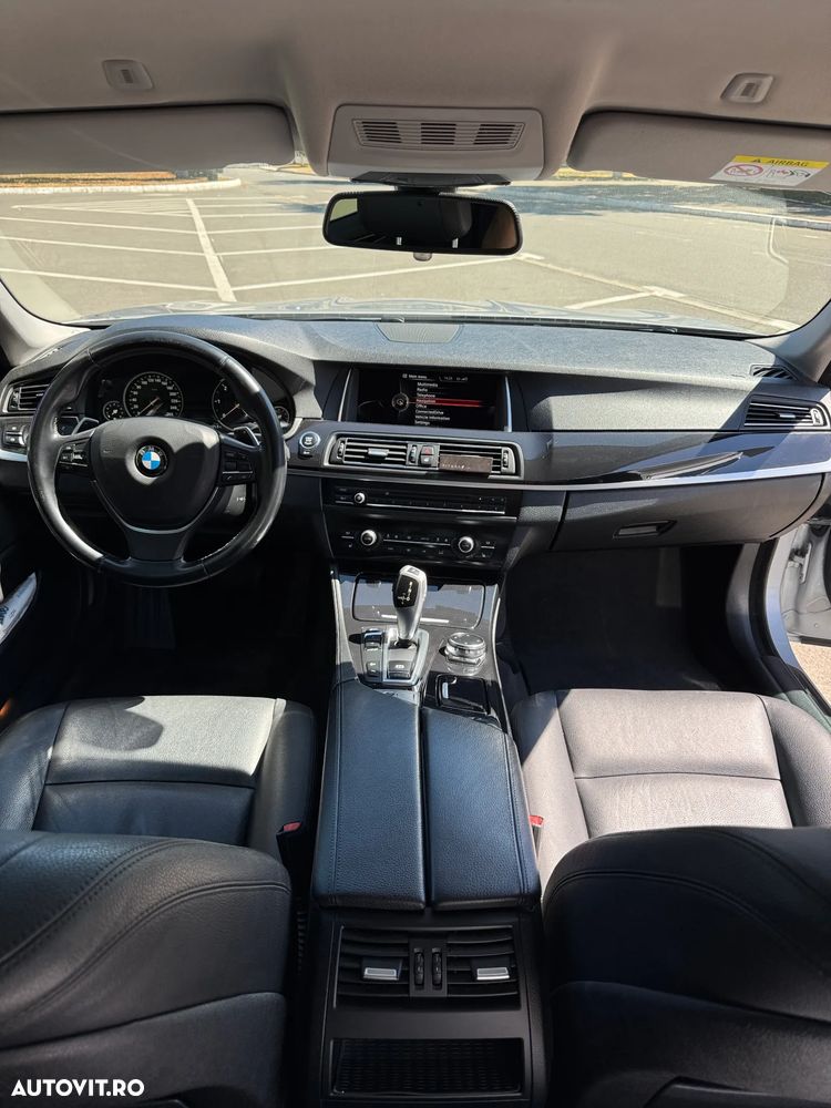BMW Seria 5 520d xDrive AT - 14