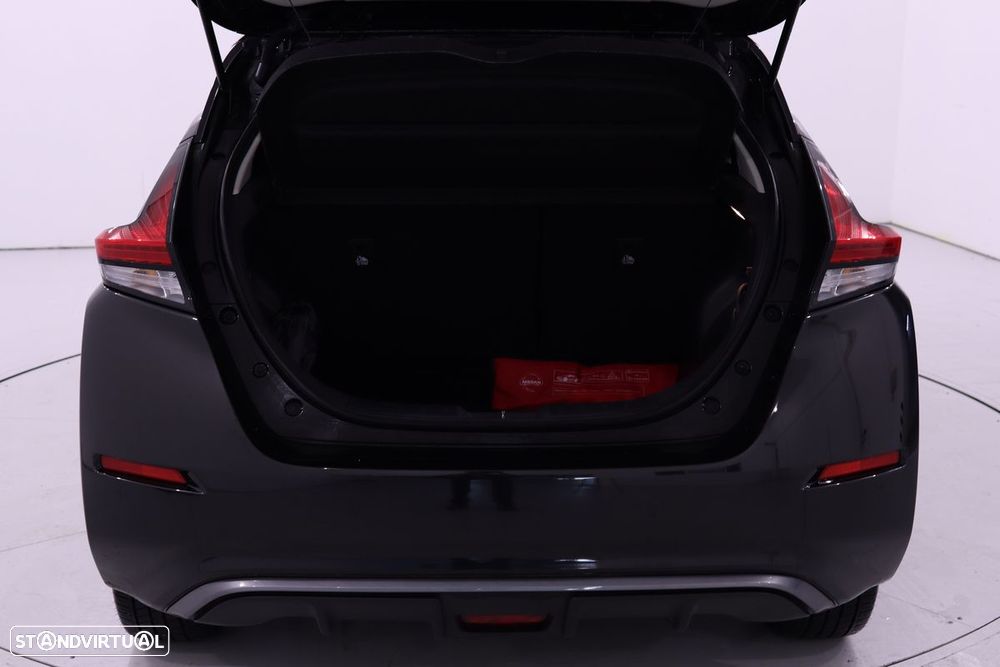 Nissan Leaf - 9