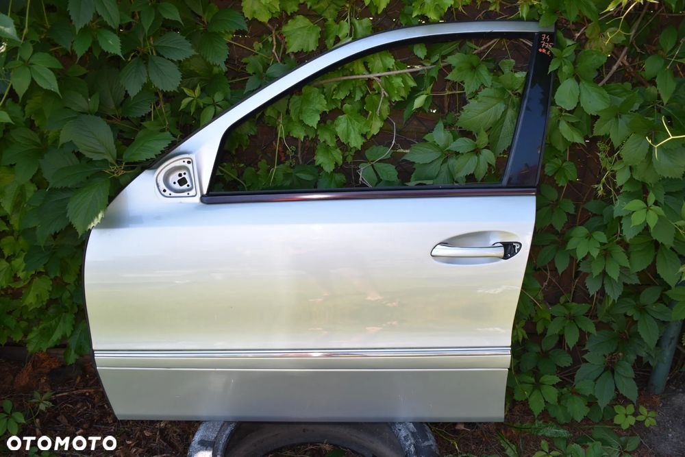 MERCEDES W211 DRZWI PRZEDNIE PRZÓD LEWE 775 IGŁA - 1