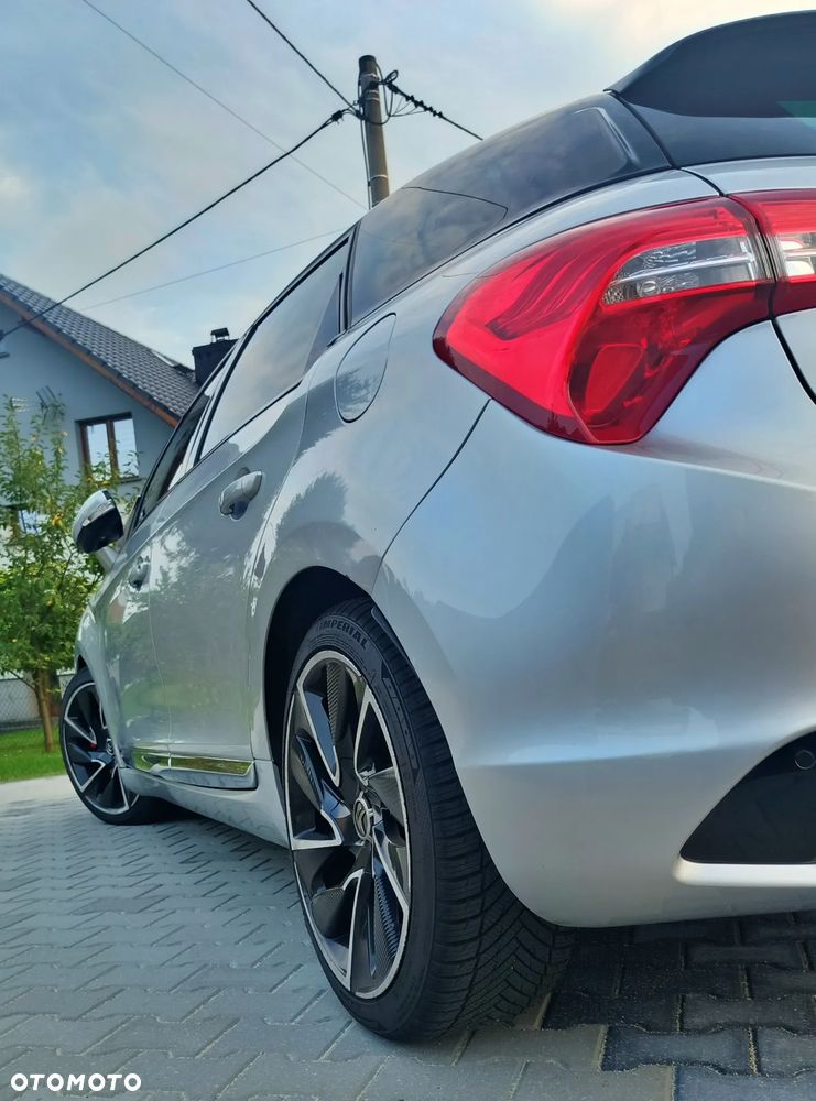 Citroën DS5 2.0 HDi SportChic - 5