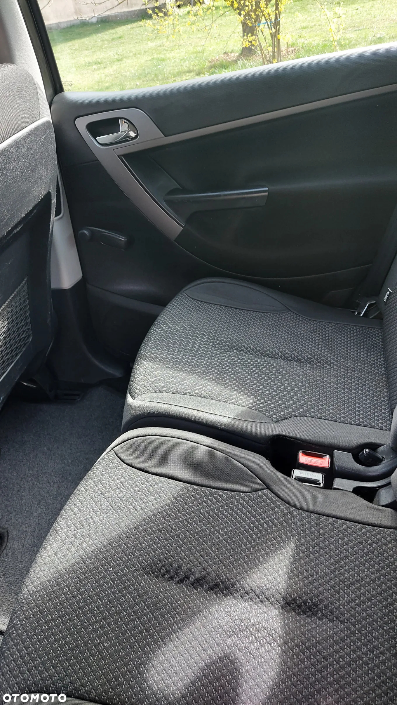 Citroën C4 Picasso - 19