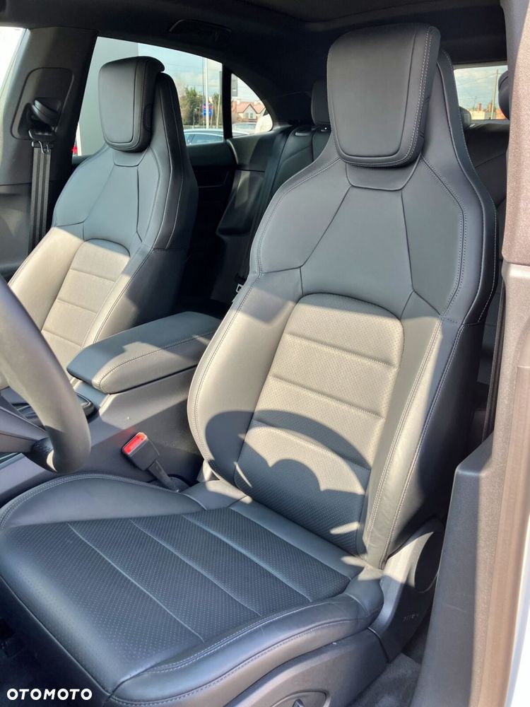 Porsche Macan - 12