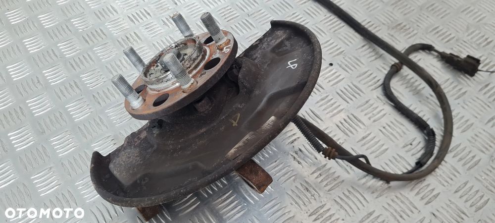 Ssangyong Actyon Sports II Zwrotnica Piasta Lewa Prawa Przód - 3