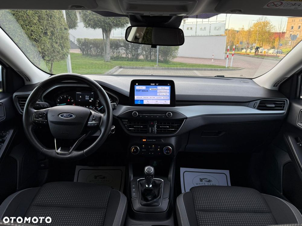 Ford Focus 1.0 EcoBoost STart-Stopp-System TITANIUM - 30