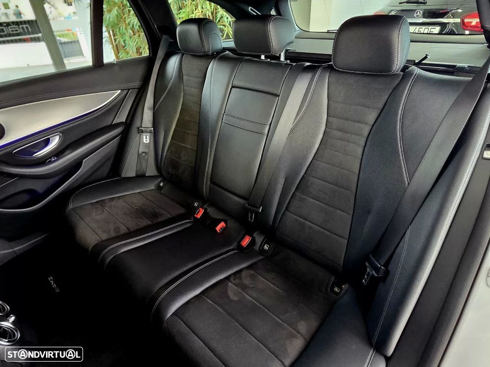 Mercedes-Benz E 220 d AMG Line - 23