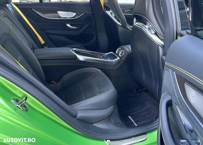 Mercedes-Benz AMG GT 53 4MATIC+ MHEV - 13