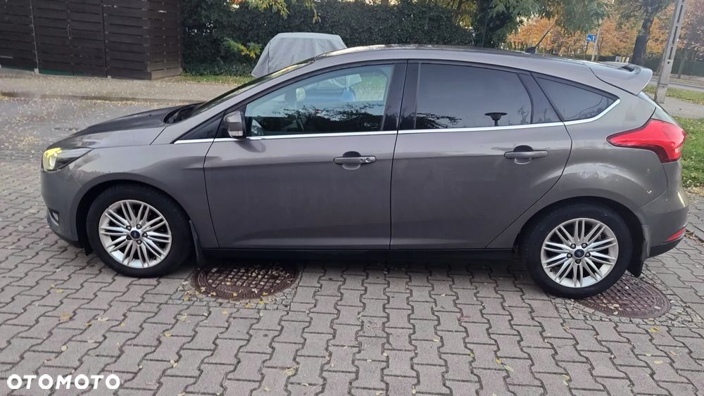 Ford Focus 1.0 EcoBoost Titanium ASS - 3