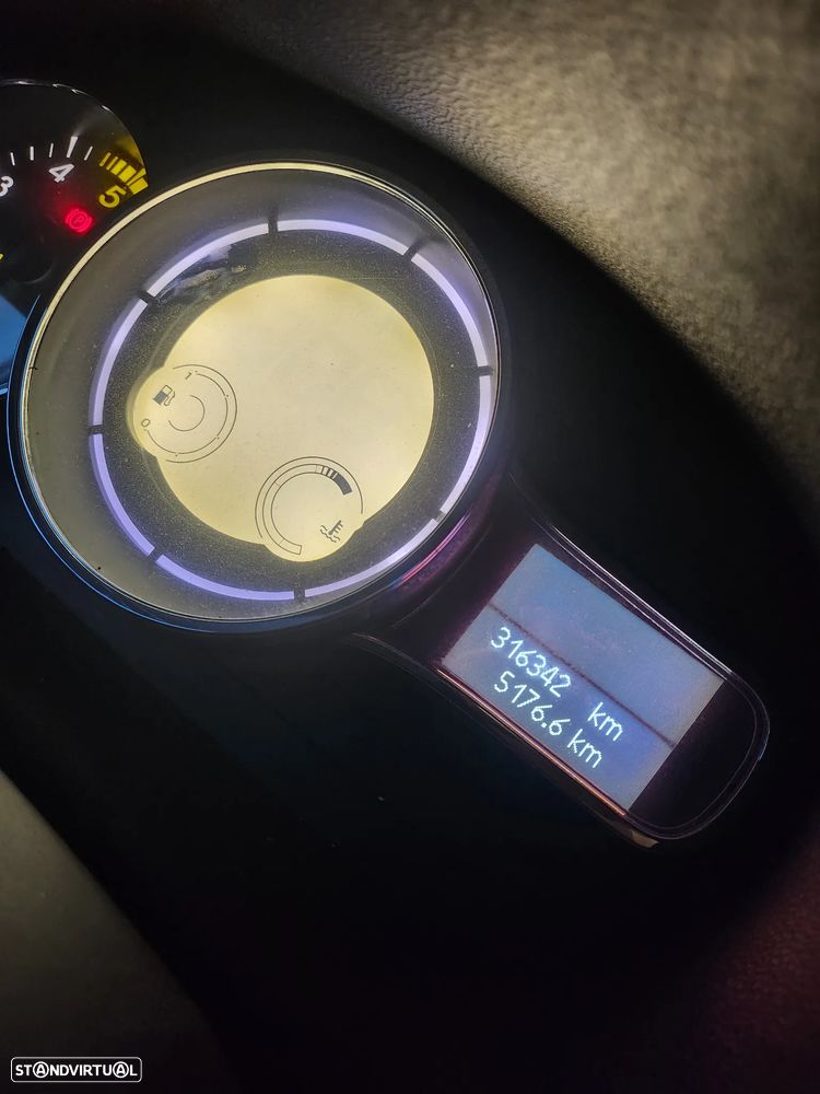 Renault Mégane 1.5 dCi Dynamique S - 8