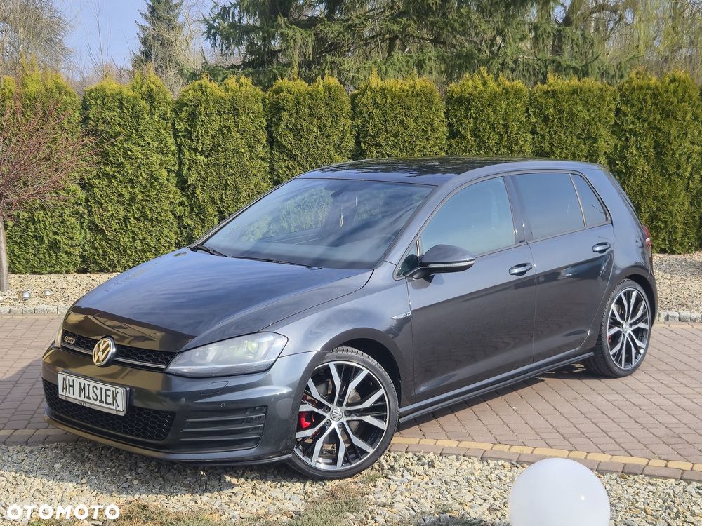 Volkswagen Golf GTD BlueMotion Technology - 1