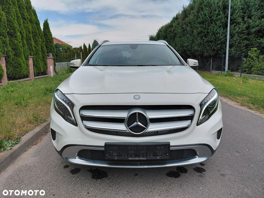 Mercedes-Benz GLA 180 (CDI) d - 24