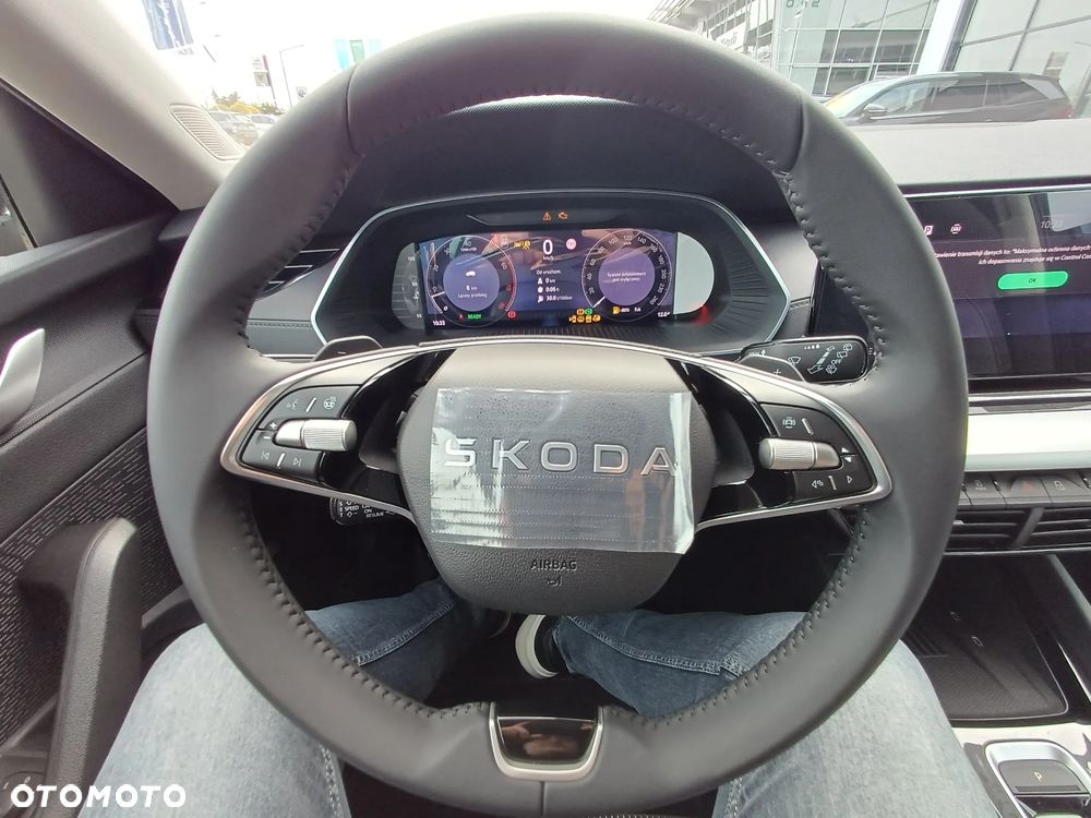 Skoda Octavia 1.5 TSI mHEV Drive Selection DSG - 12