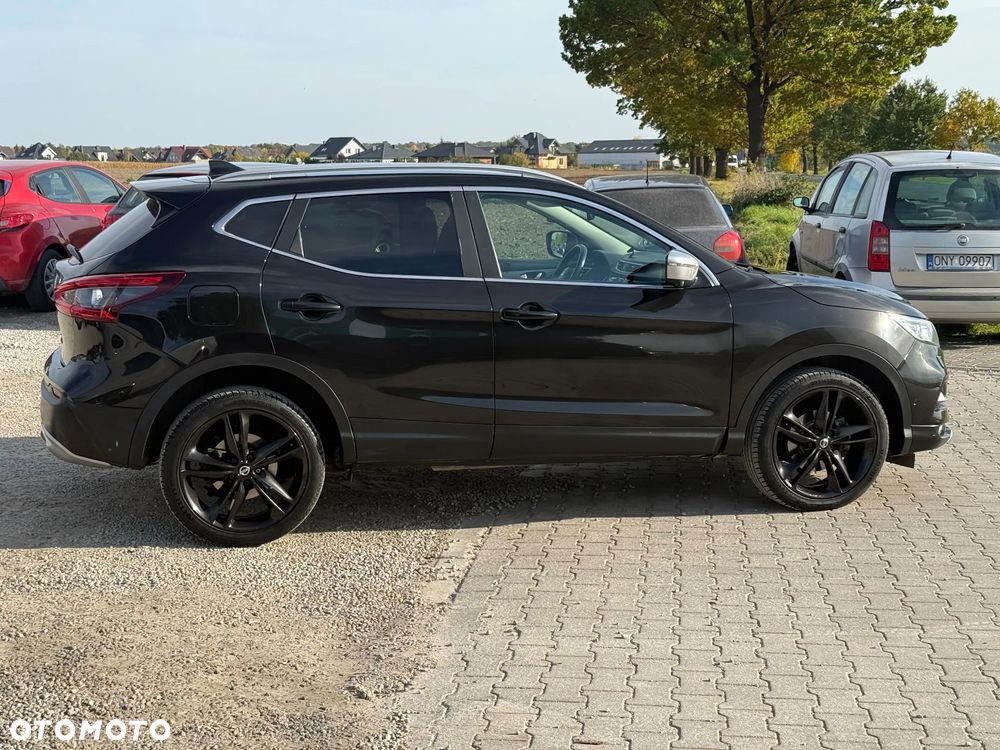 Nissan Qashqai 1.3 DIG-T N-WAY - 8