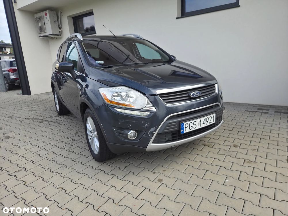 Ford Kuga - 1