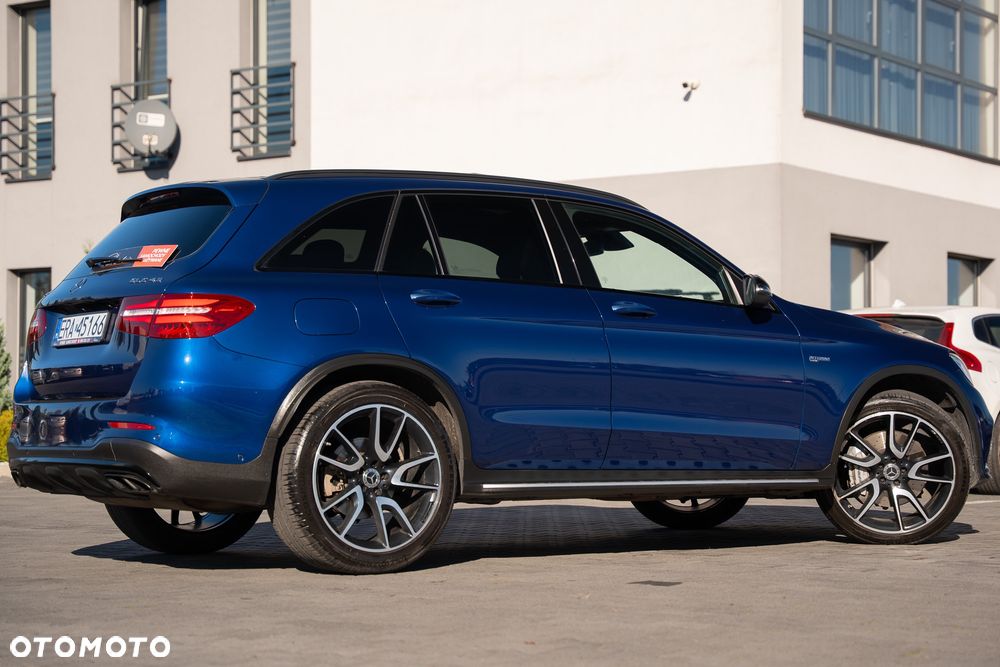 Mercedes-Benz GLC - 13