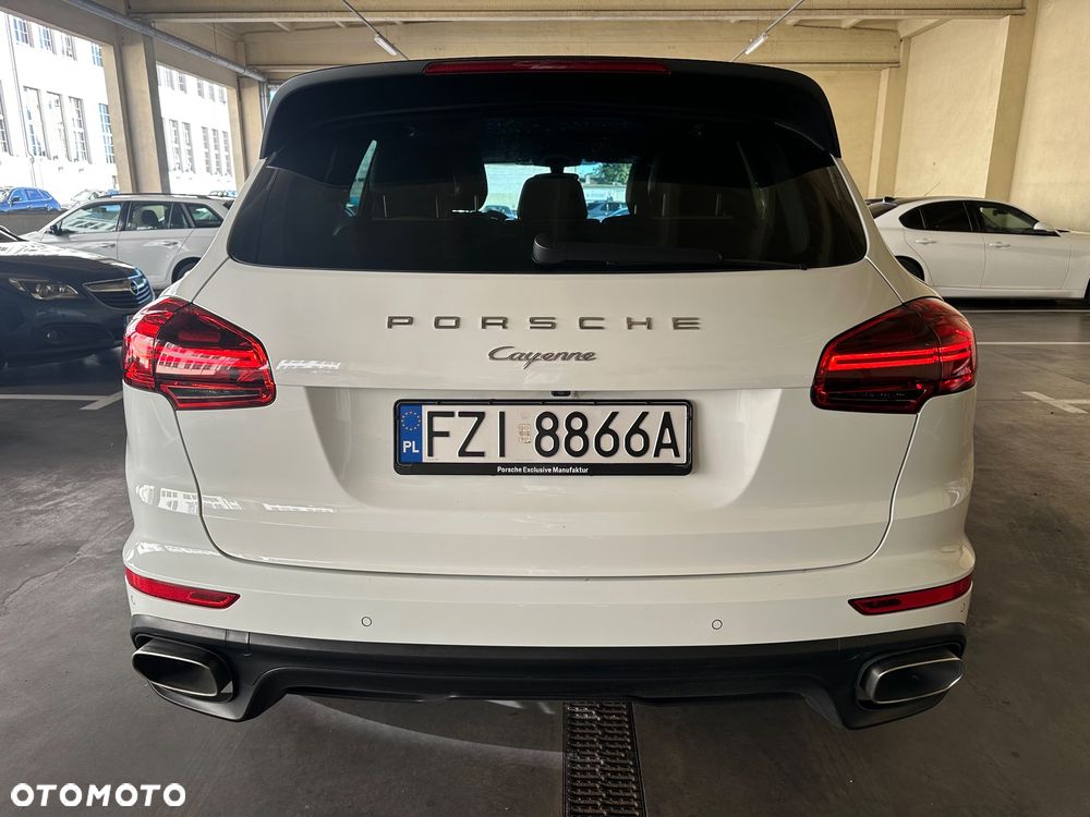 Porsche Cayenne Diesel Platinum Edition - 16
