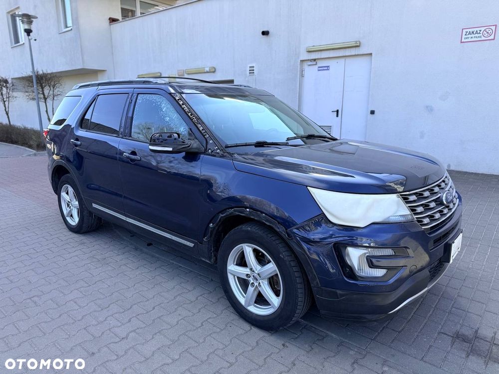 Ford Explorer - 3