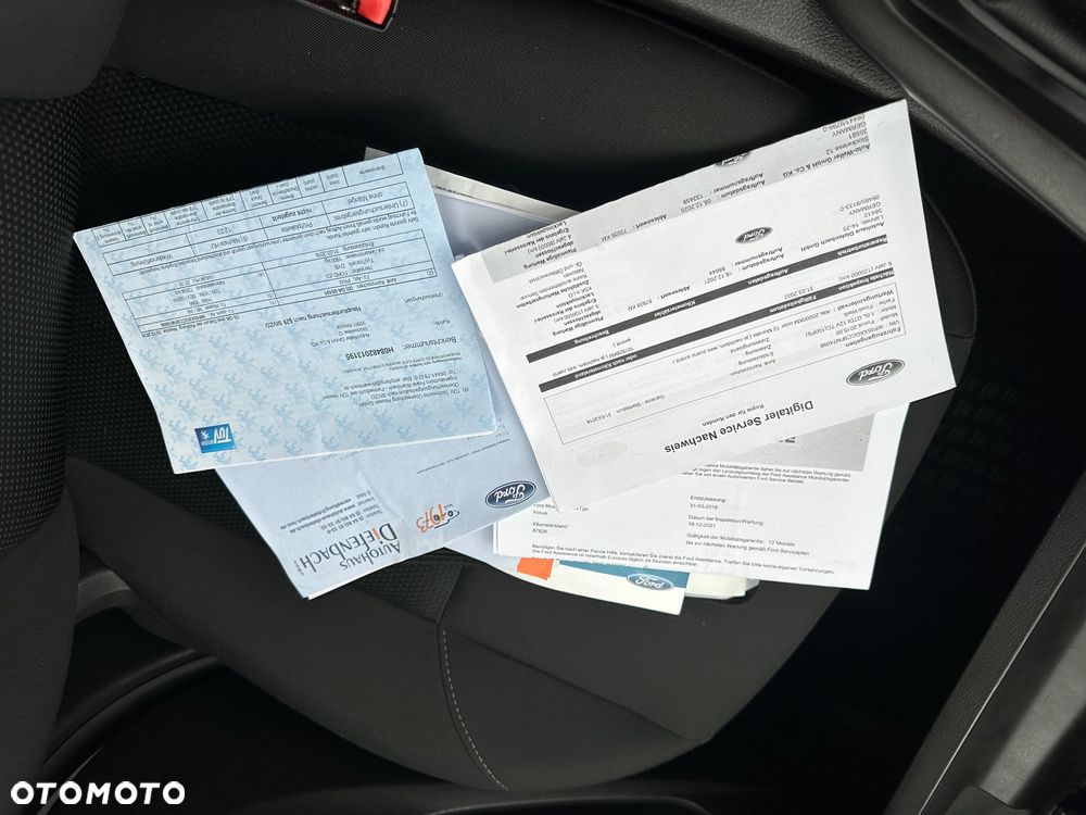 Ford Focus ver-1-0-ecoboost-start--stopp--system-cool-connect - 13