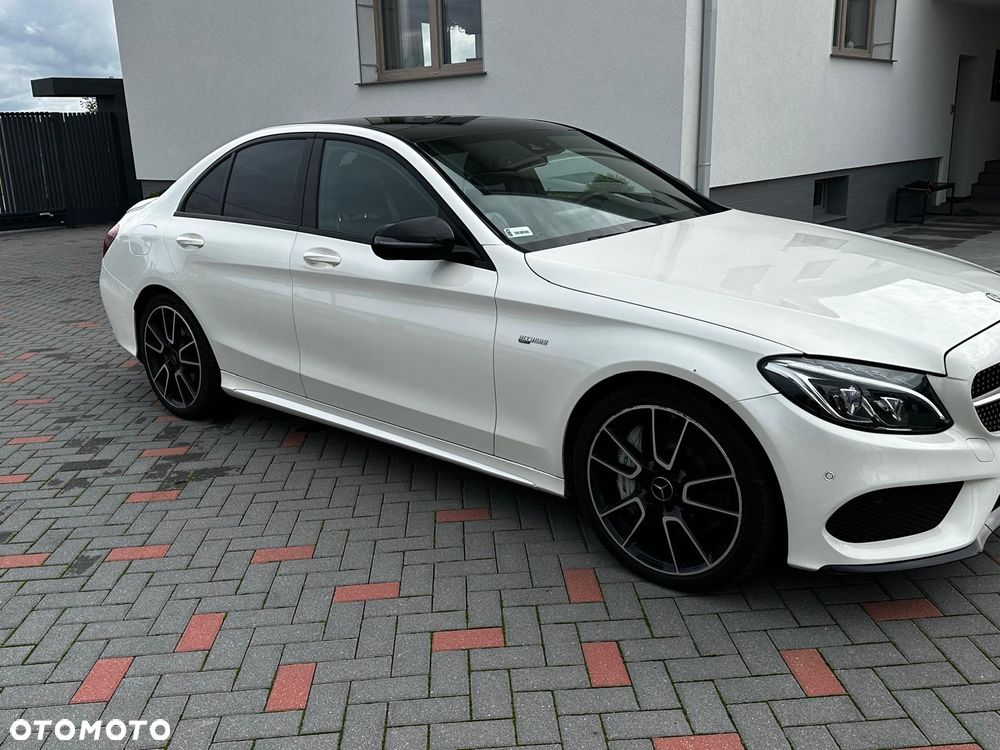 Mercedes-Benz Klasa C AMG 43 4-Matic - 1