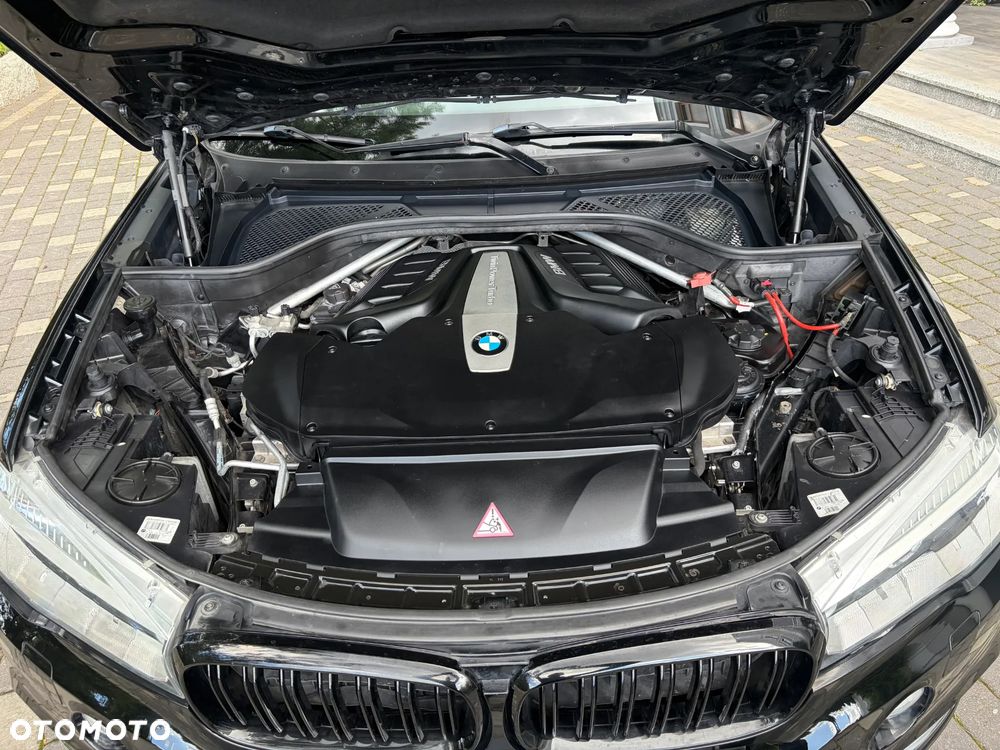 BMW X5 xDrive50i Sport-Aut - 11