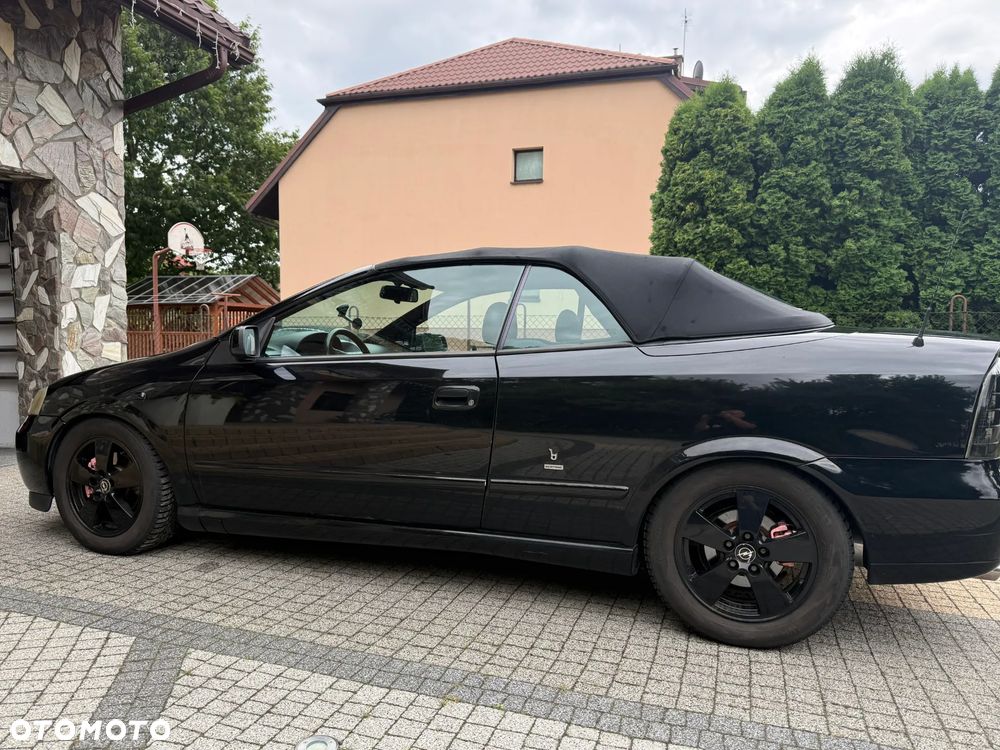 Opel Astra 2.2 Bertone - 4