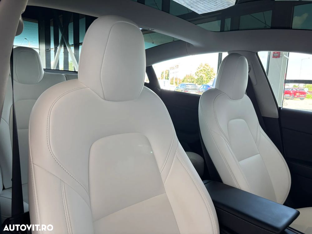Tesla Model 3 Langstreckenbatterie Allradantrieb Dual Motor - 16